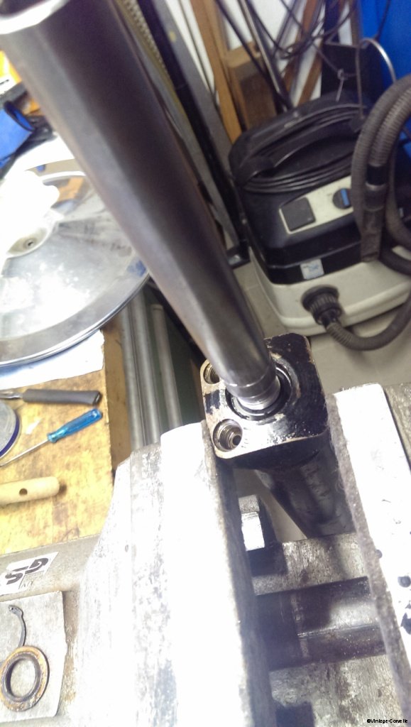 power_steering_cylinder_rebuild_5